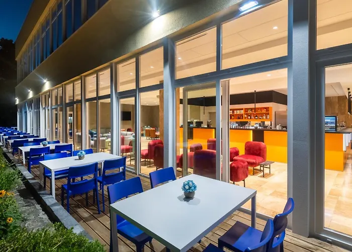 호텔 Hunguest Helios 4*